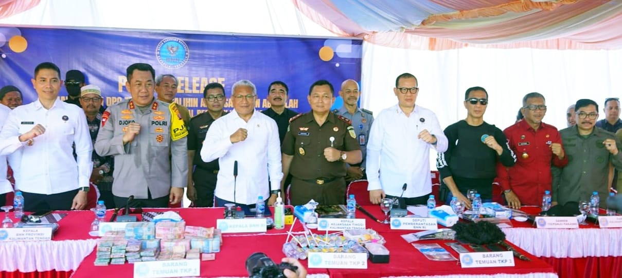 Kaban Kesbangpol Prov Kalteng Hadiri Press Release Penangkapan DPO BNN RI